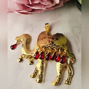 Vintage 80s Gold and Red Jewelled Camel Pendant/Brooch